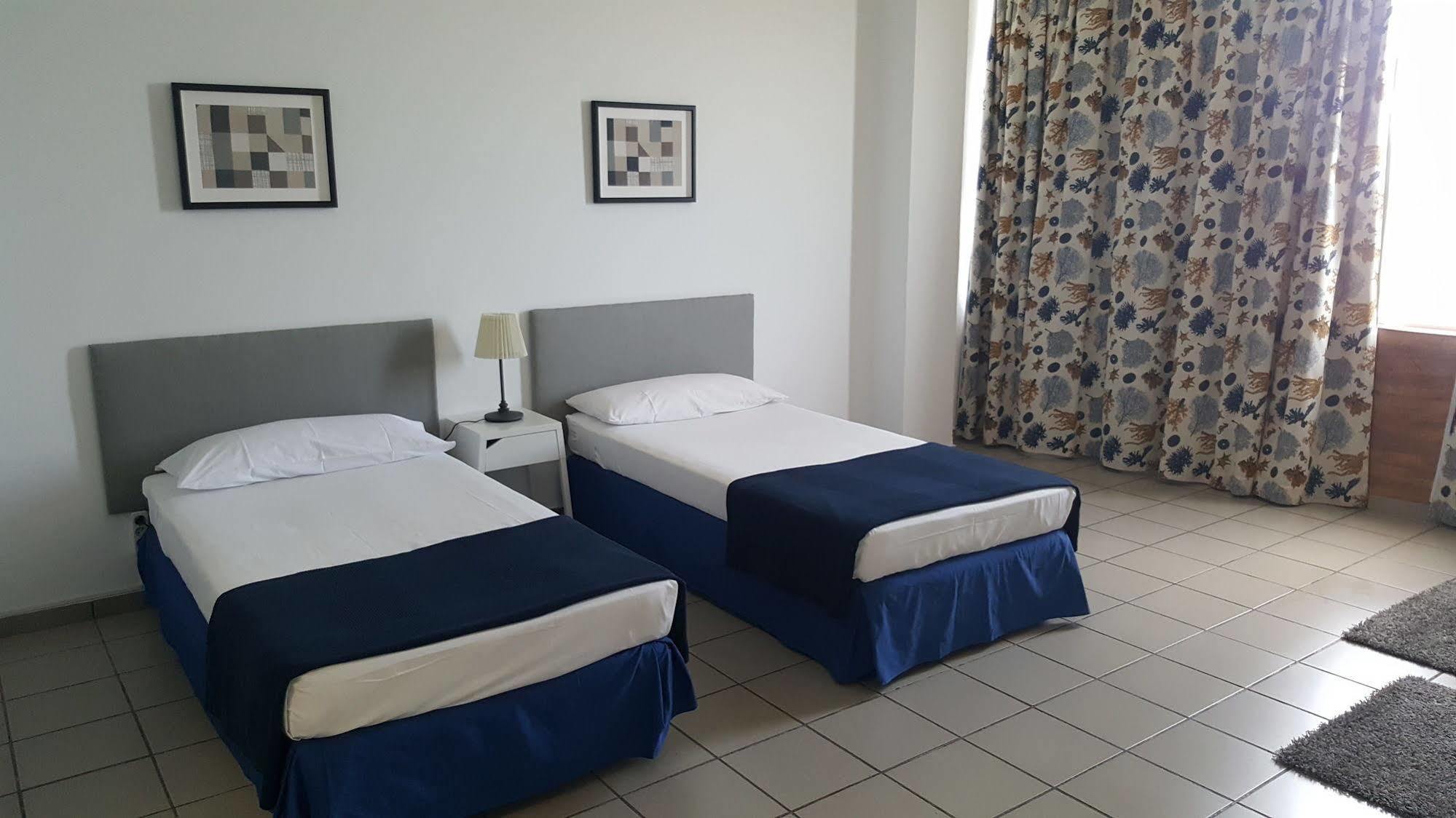 Ciw Hostel Pozo Izquierdo Ngoại thất bức ảnh